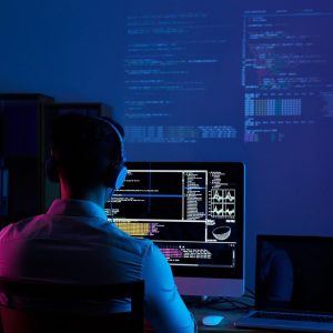 Mercado de tecnologia quer profissionais qualificados e atrai com bons salários