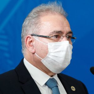 Queiroga diz que haverá vacinação de crianças contra covid-19, mas com prescrição médica e consentimento de pais