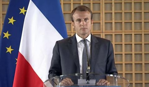 Emmanuel Macron, presidente da França, na segunda-feira (5): ‘Estamos em guerra’. França precisa reforçar suprimento de energia e proteger seus cidadãos e empresas dos custos crescentes.