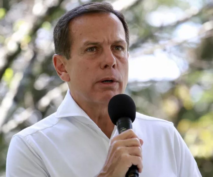 Racha no PSDB ameaça candidatura de João Doria à Presidência