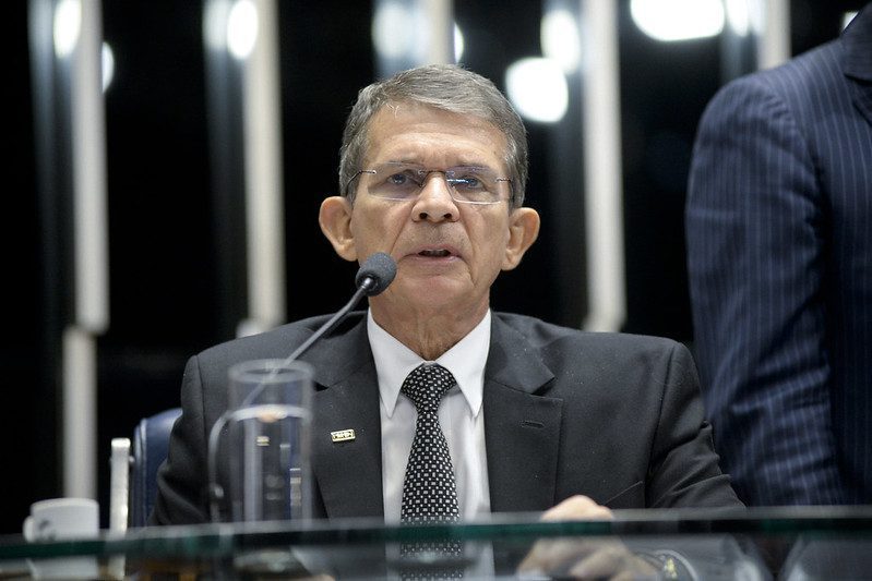Senado quer que presidente da Petrobras explique distribuição de dividendos