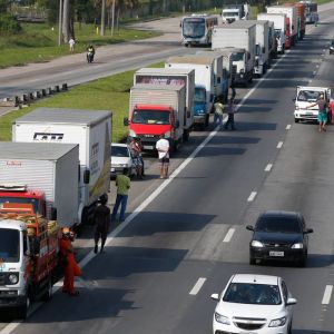 Itaúsa e Votorantim compram ações da Andrade Gutierrez na CCR