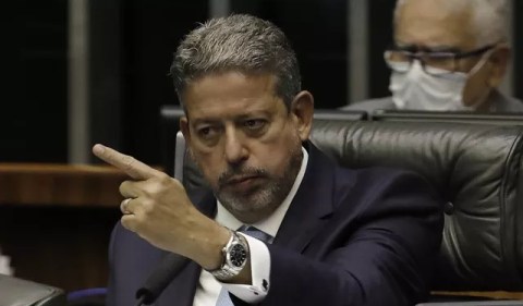 O presidente da Câmara, Arthur Lira, durante sessão (Foto: Cristiano Mariz)