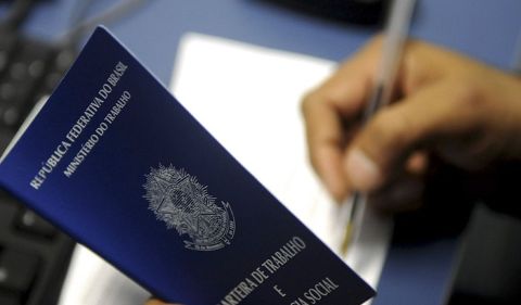 Desempregado deve fazer a declaração do Imposto de Renda 2024? - Foto: Agência Brasília