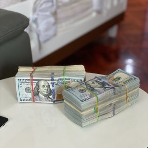 Dólar comercial sobe 0,31%, para R$ 4,8895, com temores fiscais no foco