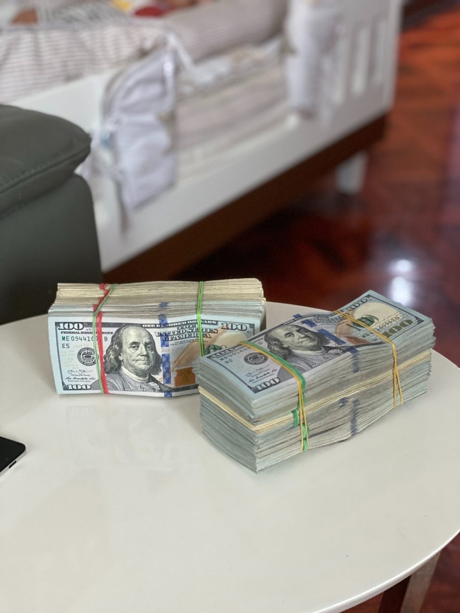 Dólar comercial sobe 0,31%, para R$ 4,8895, com temores fiscais no foco