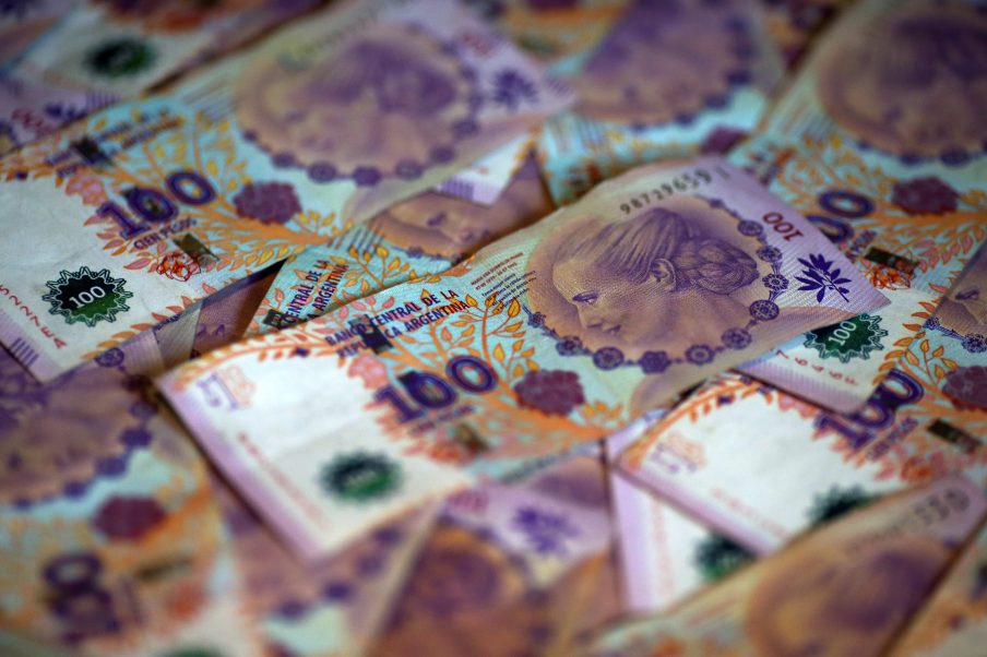 BC da Argentina eleva taxa de juros para 69,5% ao ano