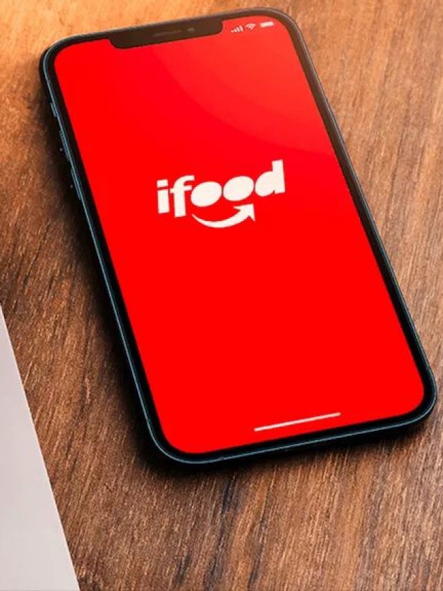 Uber e iFood anunciam integração de aplicativos no Brasil