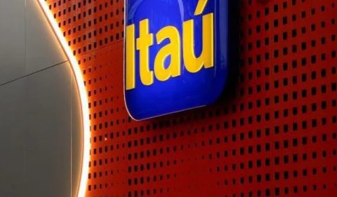 Detalhe de agência do Itaú Unibanco. Foto: Rafael Navarro/Divulgação