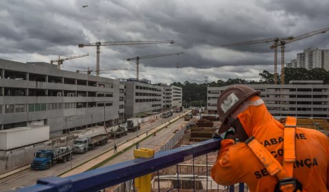 Veja o que está acontecendo com as ações da MRV - Foto: Bloomberg