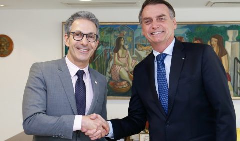 Romeu Zema (NOVO), ao lado do presidente Jair Bolsonaro (PL) - Foto: Divulgação
