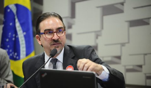 Bernard Appy explica situação delicada do Brasil na seara fiscal e fala dos desafios da reforma tributária (Imagem: Marcos Oliveira/Agência Senado) 