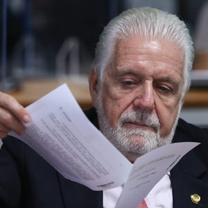 Jaques Wagner será relator da indicação de Galípolo para presidência do BC
