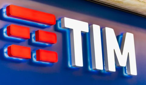 Confira o desempenho da Tim na bolsa de valores - Imagem: divulgação