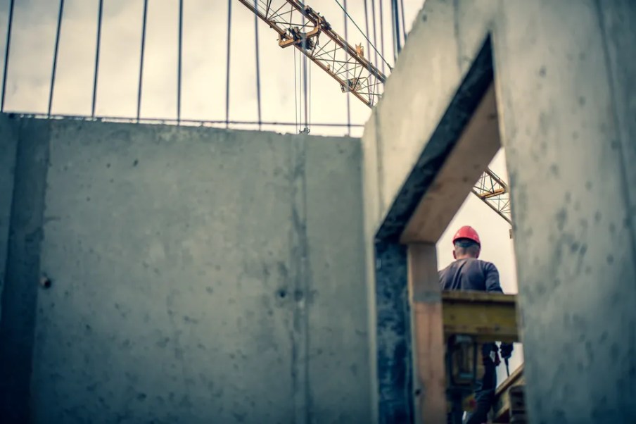 Melhores e piores: Desktop (DESK3) e M. Dias (MDIA3) se destacam; construtora PDG (PDGR3) tem a maior queda