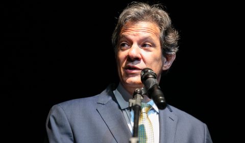 Apresentação da nova regra fiscal coloca ministro da Fazenda, Fernando Haddad, no centro das atenções  do mercado nesta quinta, 30 de março