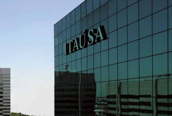 Foto da fachada do edifício da Itaúsa (ITSA4), holding de investimentos do Itaú e que distribui dividendos. A matéria é um duelo de proventos com a holding Bradespar (BRAP4)