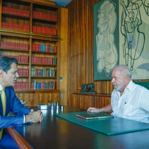 Lula autoriza Haddad a apresentar texto do arcabouço fiscal e iniciar debate no Congresso, diz Padilha