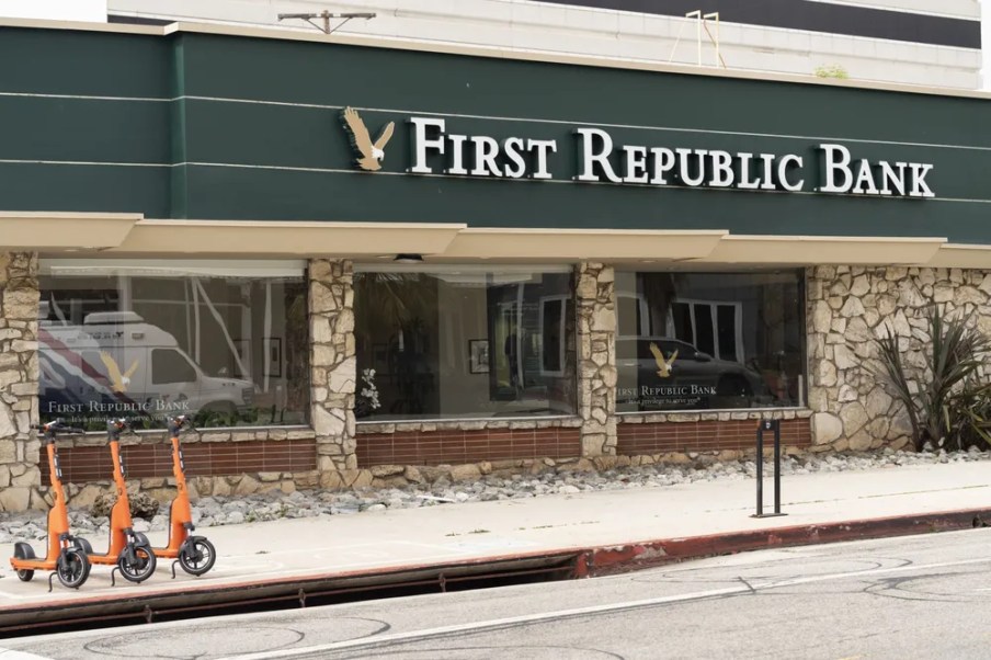 J.P. Morgan compra ativos do First Republic Bank e anuncia que assumirá depósitos