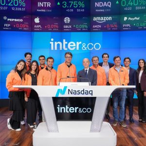 Tem BDRs do Inter (INBR32) na carteira? Banco incentiva troca por ações (INTR) na Nasdaq