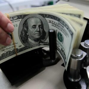 Boletim Focus: projeções para dólar e IPCA em 2023 caem; PIB deve ter alta maior