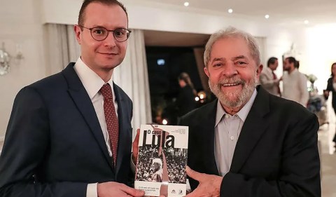 Cristiano Zanin ao lado do presidente Lula / Crédito: Ricardo Stuckert
