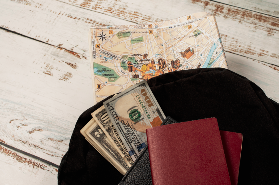 Feriado à vista? Saiba como economizar para a próxima viagem