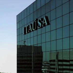 Imagem da fachada da empresa para a matéria sobre quanto rendem 100 ações da Itaúsa.
