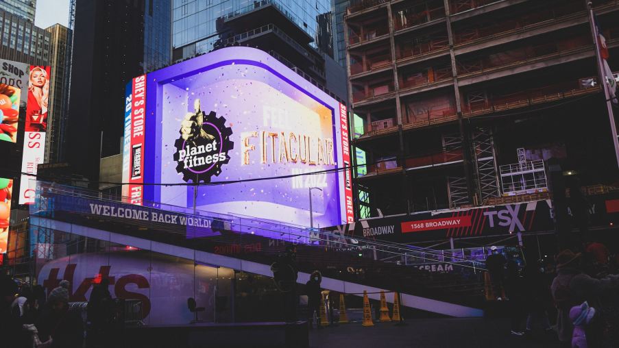 Planet Fitness em destaque na Times Square, em New York