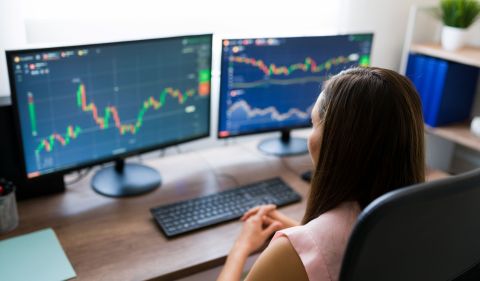 Resultados das empresas trazem informações importantes, que te ajudam a fazer boas decisões na hora de investir. Foto: Freepik