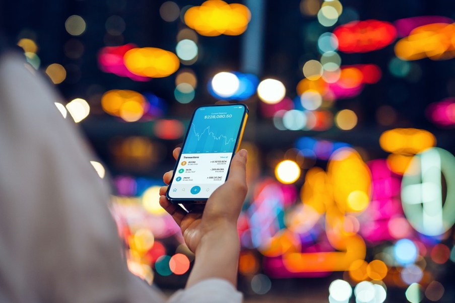 Após 1 bi de downloads, bancos digitais atingem saturação no Brasil, diz Bofa