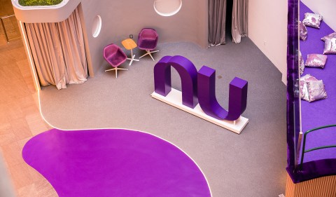 Detalhe interno da sede do Nubank (ROXO34). Foto: Divulgação