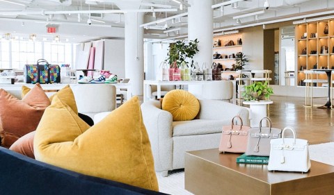 Interior do brechó de luxo Fashionphile em Nova York, no Chelsea. Foto: reprodução/site oficial