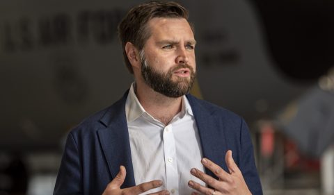 J.D. Vance, senador republicano pelo estado de Ohio, nos Estados Unidos Foto: Divulgação/Site oficial do senador