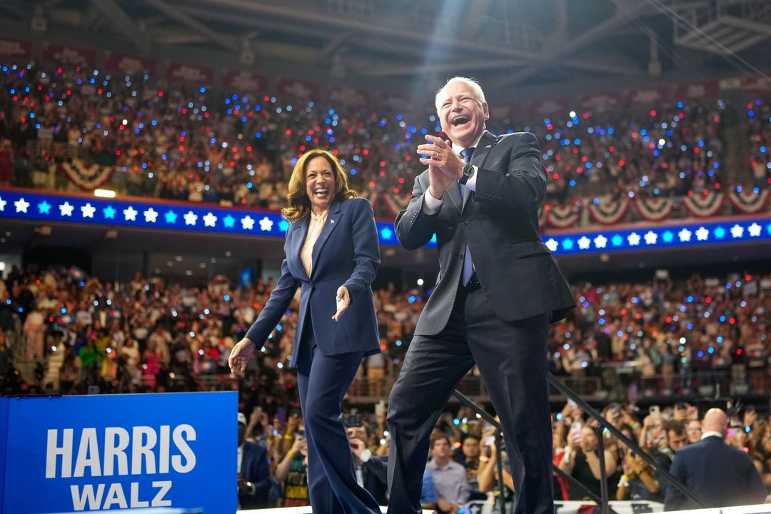 Kamala Harris e seu candidato a vice-presidente, Tim Walz. Foto: Reprodução / Instagram @timwalz