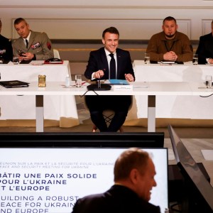 Líderes europeus se reúnem em Paris para discutir apoio à Ucrânia