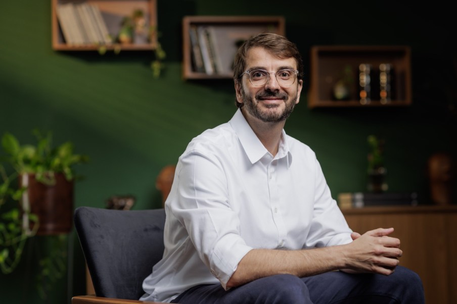 O cérebro, o estômago e as emoções do investidor em tempos de volatilidade