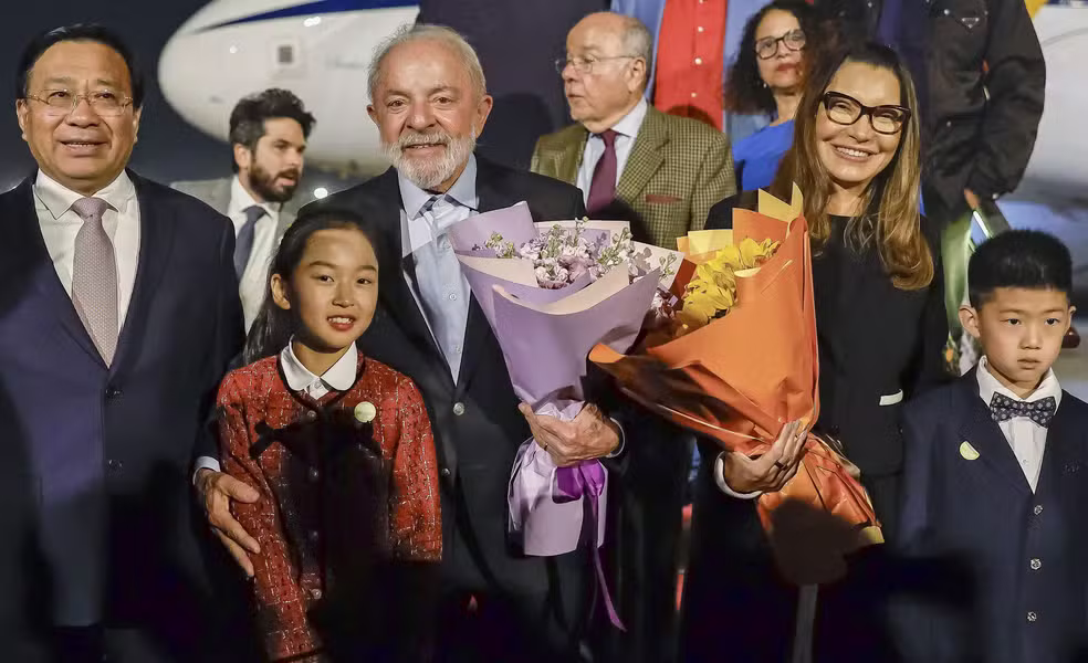 Lula na China: Brasil busca fortalecer relações comerciais