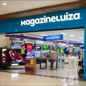 Magazine Luiza (MGLU3) perde força no e-commerce e ações despencam na bolsa